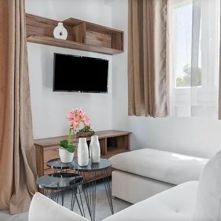 Miralis Apartmán *